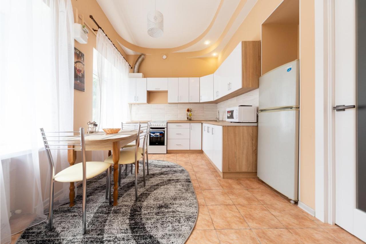 Apartment Center Of Odessa Exterior photo